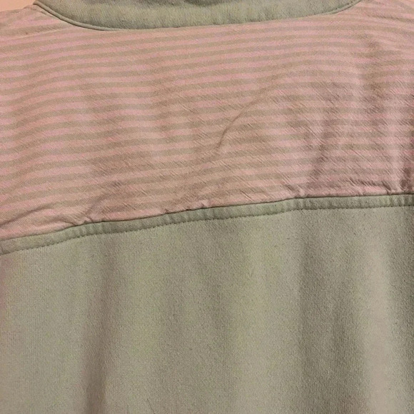 Vineyard Vines quarter zip pullover - Picture 2 of 4